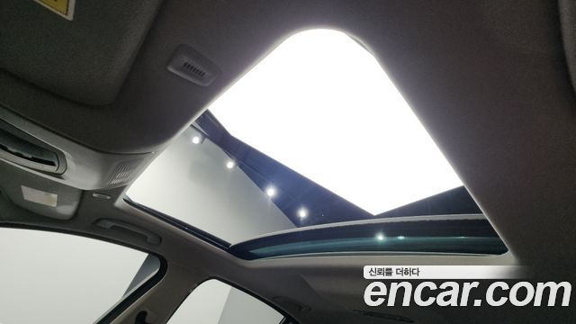 BMW 5-Series 2013 — photo 16