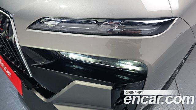 BMW 7-Series 2024 — photo 8