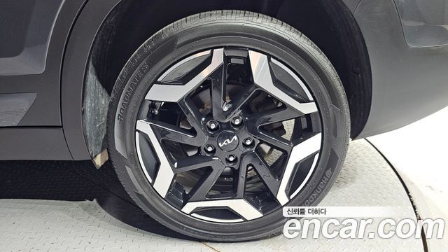 Kia Seltos 2023 — photo 7