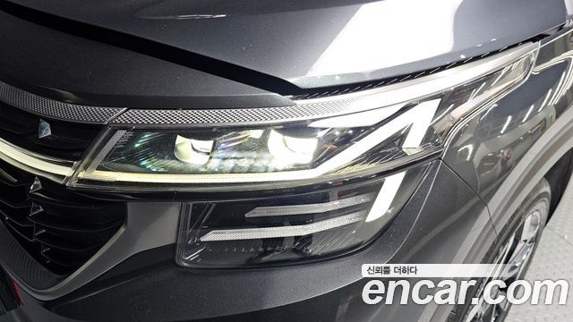 Kia Seltos 2023 — photo 8