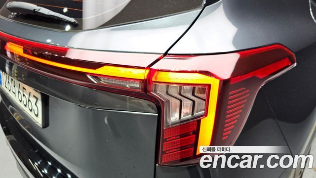 Kia Seltos 2023 — photo 9