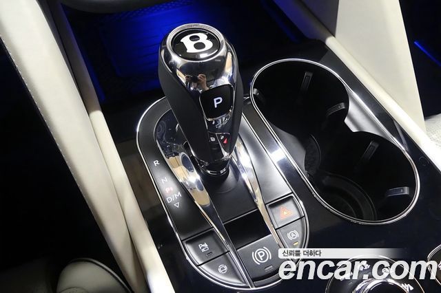 Bentley Bentayga 2024 — photo 7