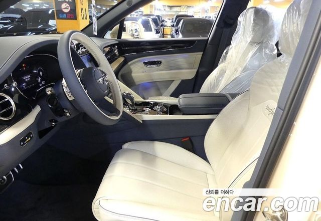 Bentley Bentayga 2024 — photo 8