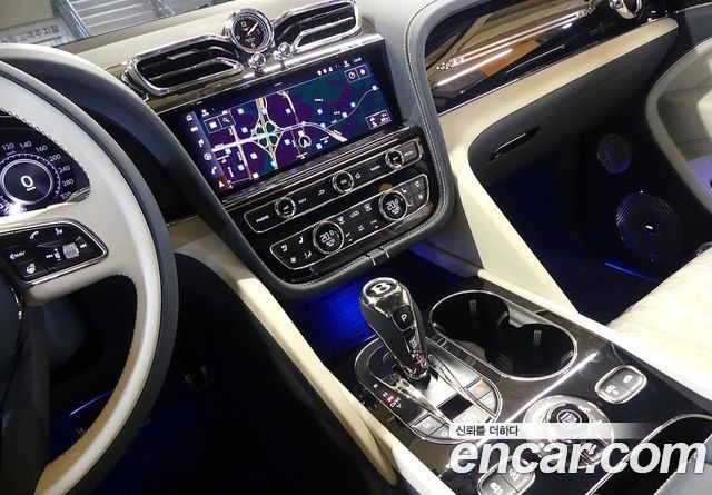 Bentley Bentayga 2024 — photo 13