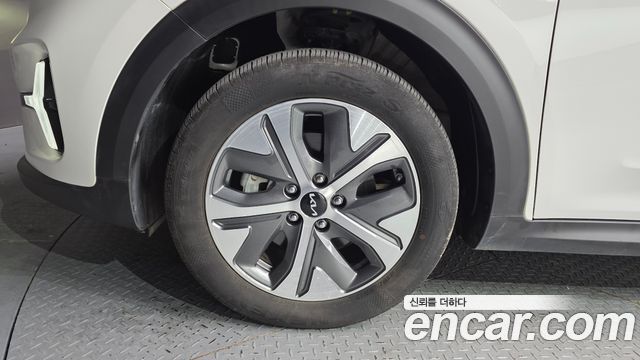 Kia Niro 2024 — photo 5