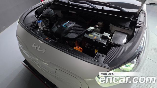 Kia Niro 2024 — photo 6