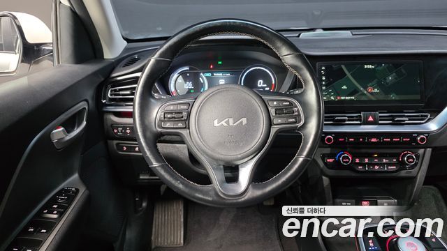 Kia Niro 2024 — photo 20