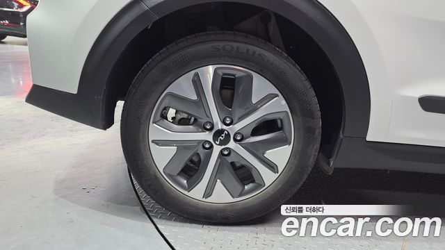 Kia Niro 2024 — photo 7