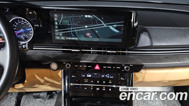 Kia Canival 2023 — photo 14