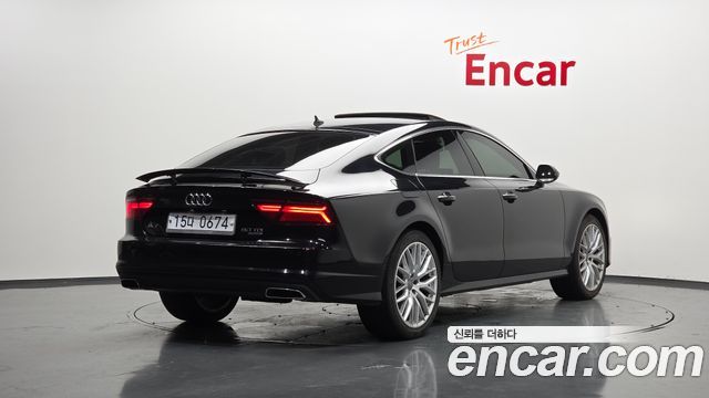 Audi A7 2016 — photo 2