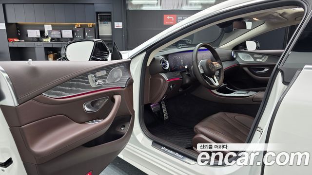 Mercedes-Benz CLS-Class 2021 — photo 13