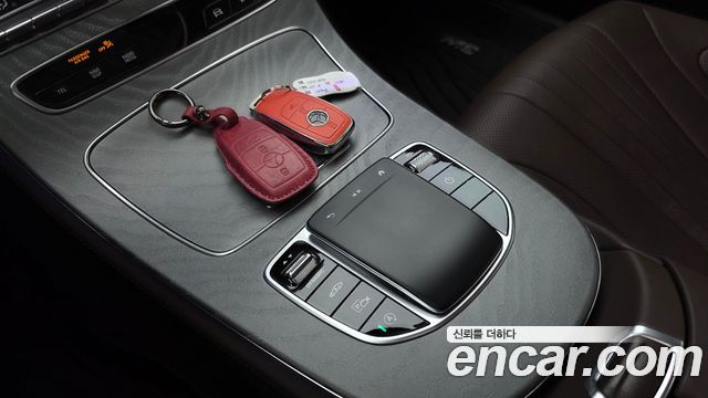Mercedes-Benz CLS-Class 2021 — photo 25
