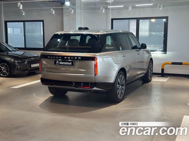 Land Rover Range Rover 2026 — photo 2