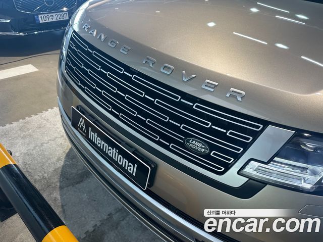 Land Rover Range Rover 2026 — photo 5