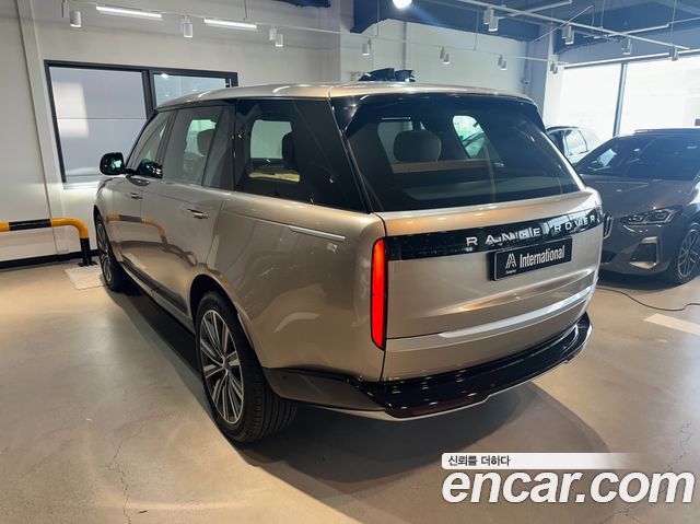 Land Rover Range Rover 2026 — photo 6
