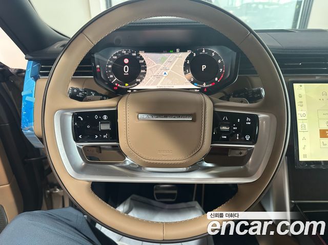 Land Rover Range Rover 2026 — photo 10