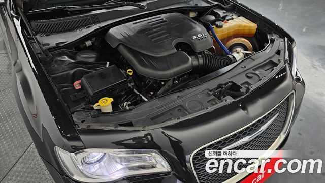 Chrysler 300C 2015 — photo 6