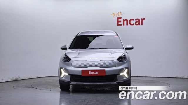 Kia Niro 2023 — photo 3