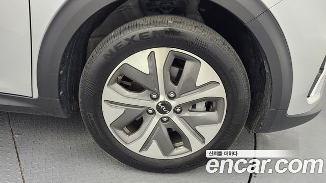 Kia Niro 2023 — photo 5