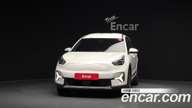 Kia Niro 2024 — photo 3