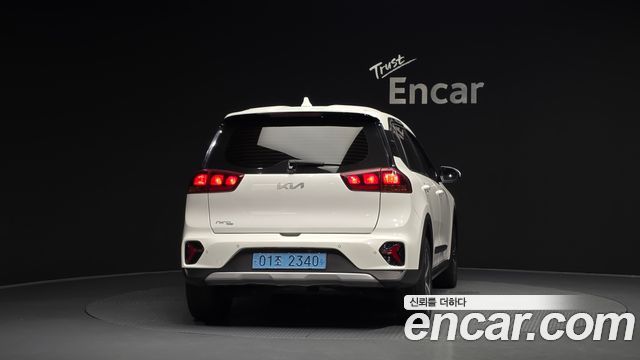 Kia Niro 2024 — photo 4
