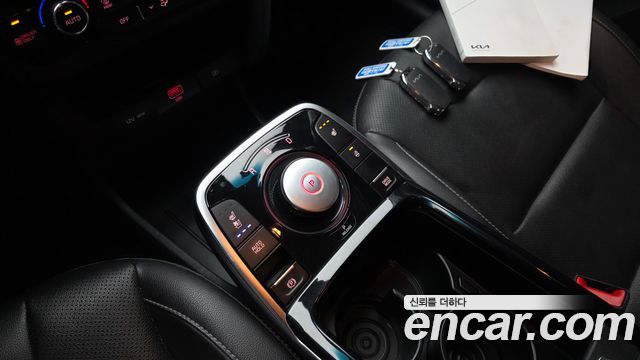 Kia Niro 2024 — photo 9