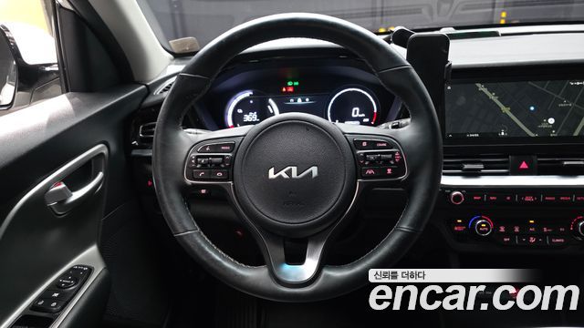 Kia Niro 2024 — photo 13
