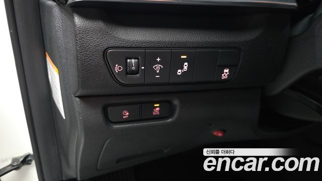 Kia Niro 2024 — photo 16