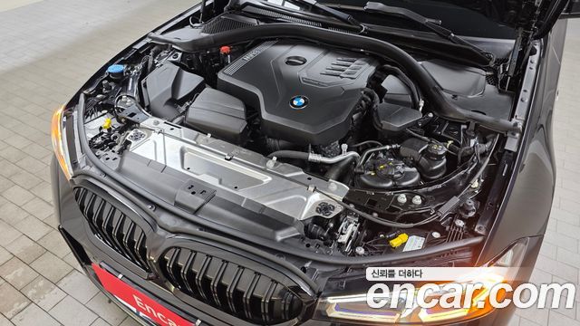 BMW 3-Series 2024 — photo 6