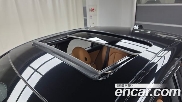 BMW 3-Series 2024 — photo 24