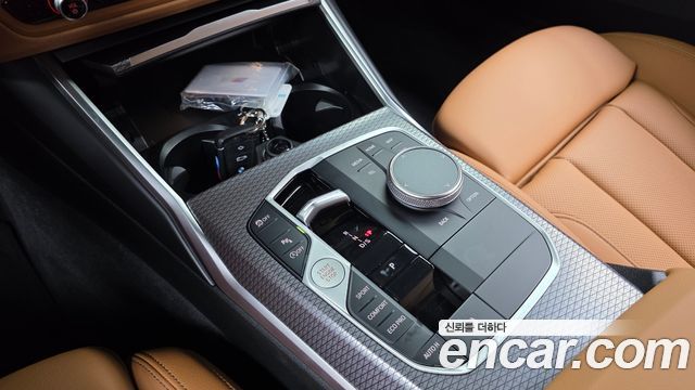 BMW 3-Series 2024 — photo 28