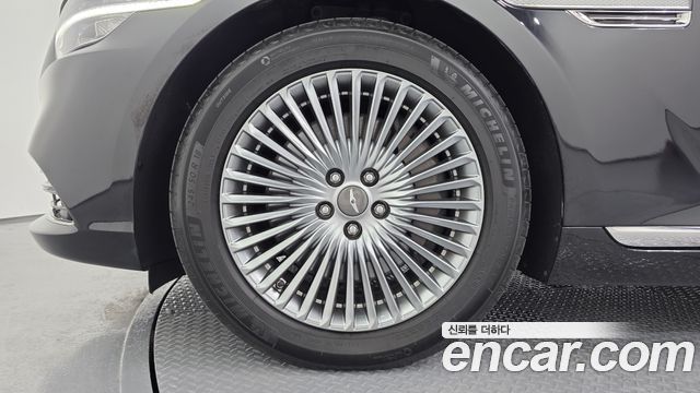Genesis G90 2019 — photo 5