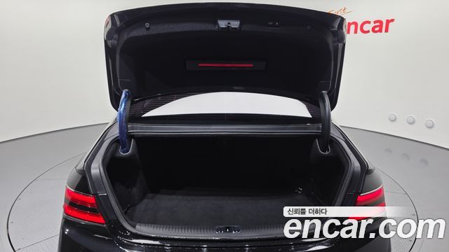 Genesis G90 2019 — photo 20