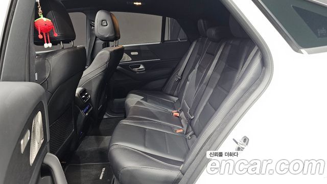 Mercedes-Benz GLE-Class 2025 — photo 12