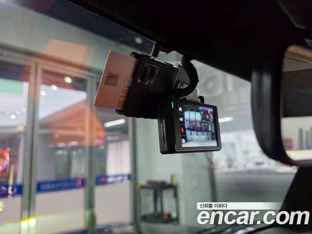 Suzuki Jimny 2025 — photo 16