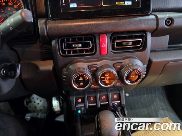 Suzuki Jimny 2025 — photo 19