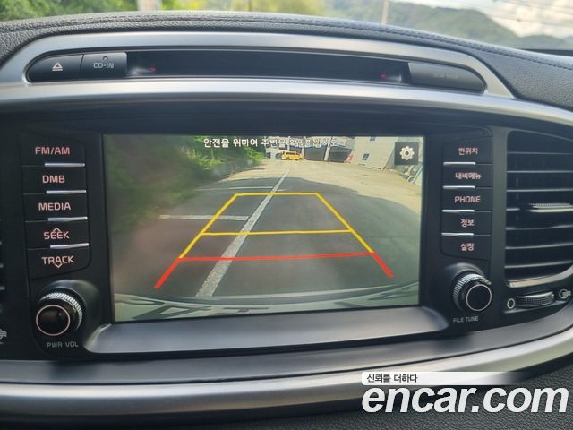 Kia Sorento 2015 — photo 16