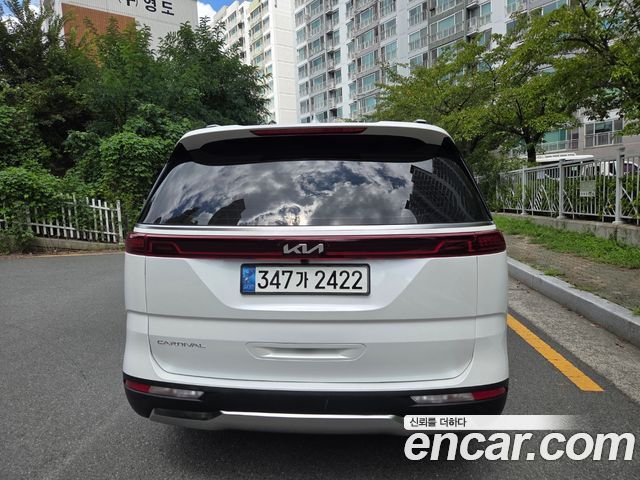 Kia Canival 2022 — photo 4
