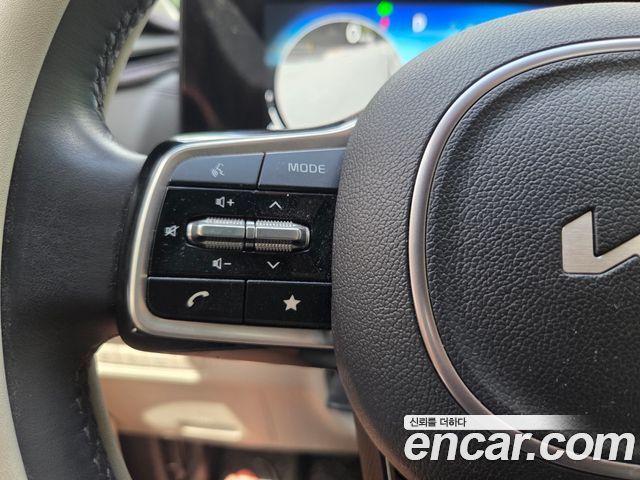 Kia Canival 2022 — photo 20