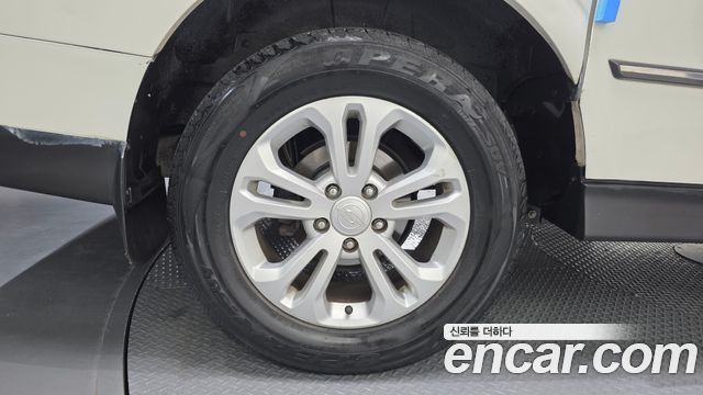 KG Mobility KORANDO 2015 — photo 5