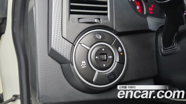 KG Mobility KORANDO 2015 — photo 18