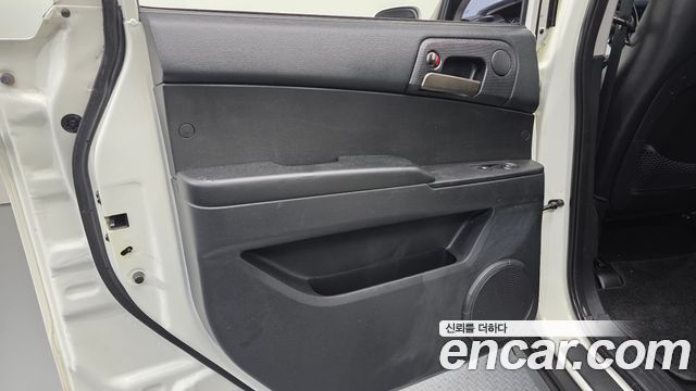 KG Mobility KORANDO 2015 — photo 15