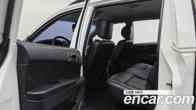 KG Mobility KORANDO 2015 — photo 27