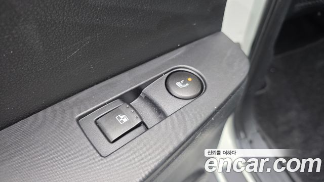 KG Mobility KORANDO 2015 — photo 28