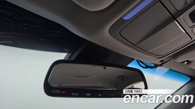 Hyundai Genesis 2016 — photo 17