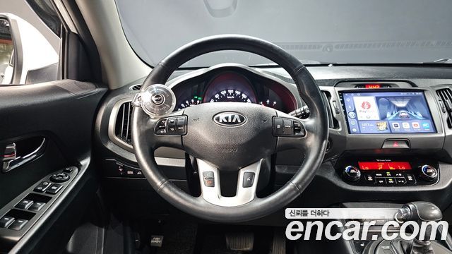 Kia Sportage 2013 — photo 12