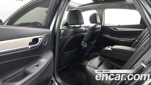 Hyundai Grandeur 2018 — photo 11