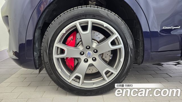 Maserati Levante 2019 — photo 5