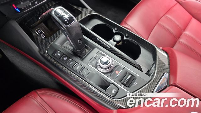 Maserati Levante 2019 — photo 12