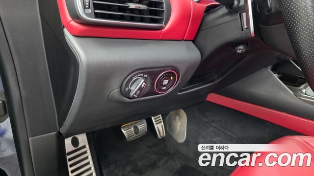 Maserati Levante 2019 — photo 24